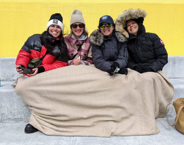 Our wonderful DUSC parents bracing the cold and never missing a game! That's commitment!
Thank you Caren Brody & Wilken Ratz for the photo.